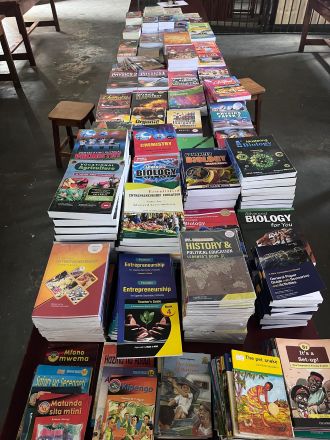 f1f2c9df-debb-4512-ae9f-0a8944ecf846.jpg